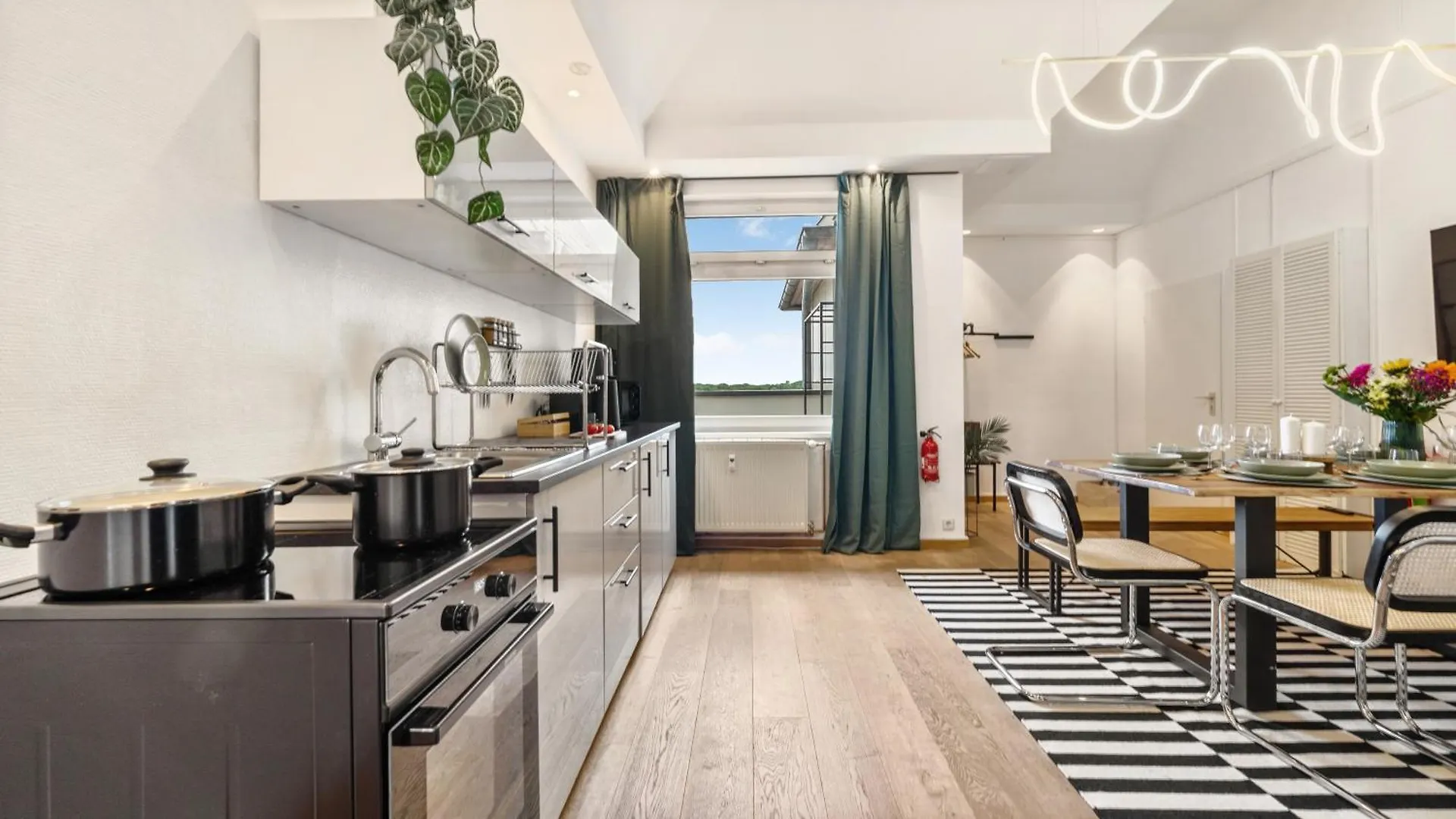 ベルリンUrban Loft - 180 Skyline Balkon - 2 Sz - Hbfアパートメント 0*, ベルリン